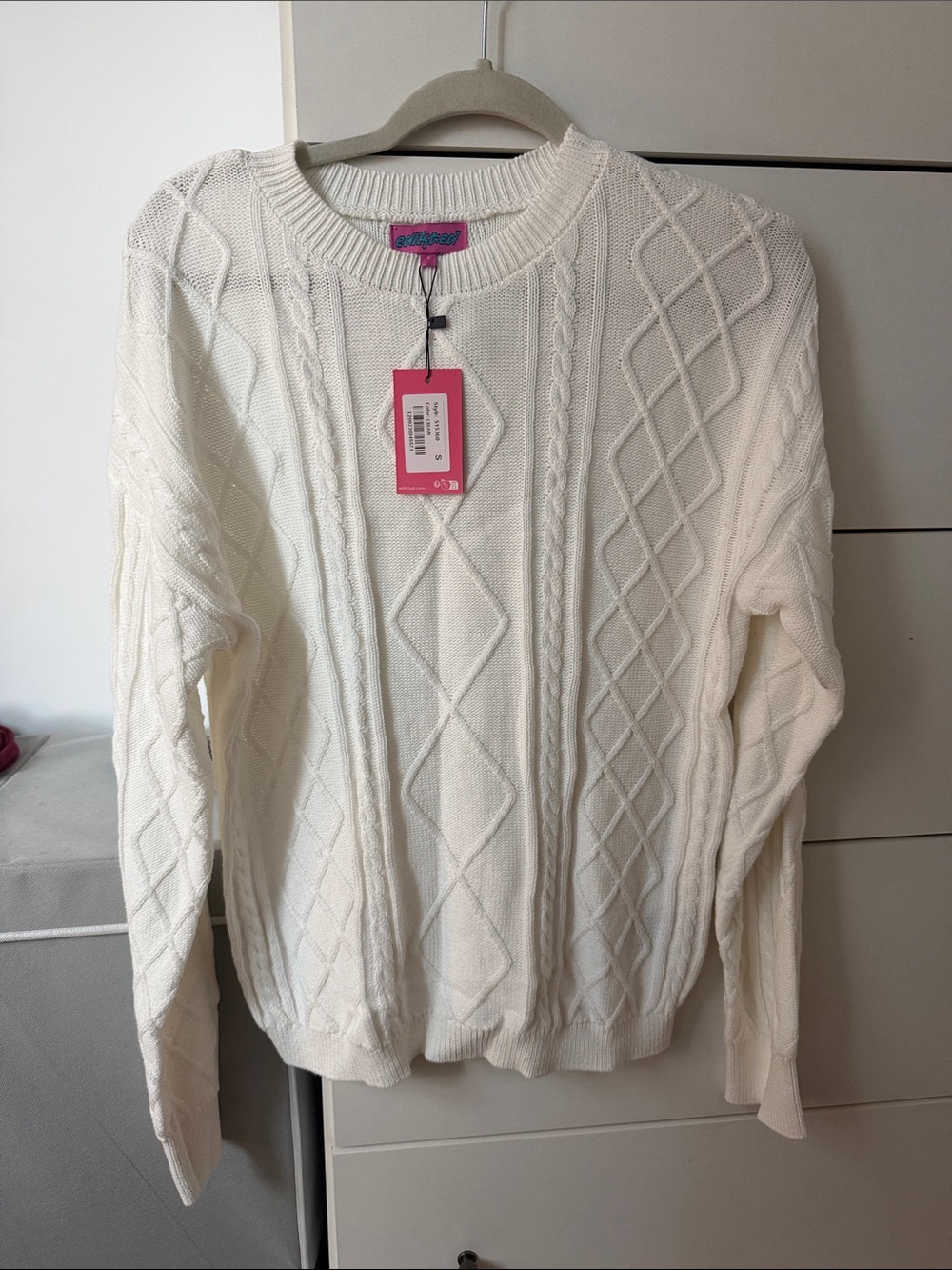 Edikted Cream White Cable Knit Crewneck Sweater